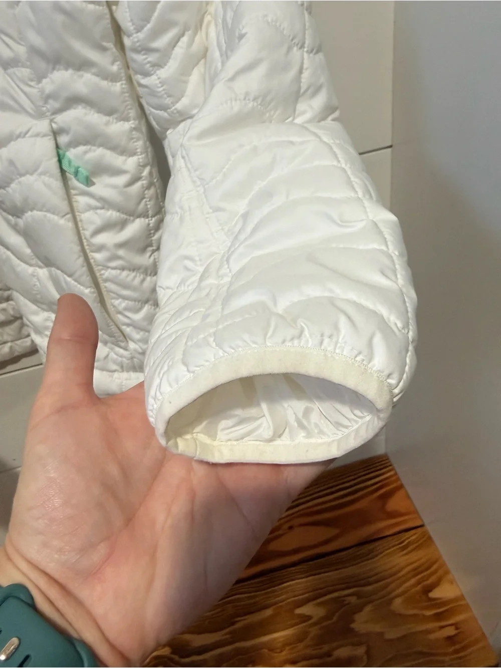 The North Face White Jacket with Mint Logo - Picture 7 of 9